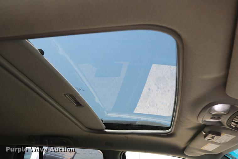 image for item DD0202 2004 Jeep Grand Cherokee SUV