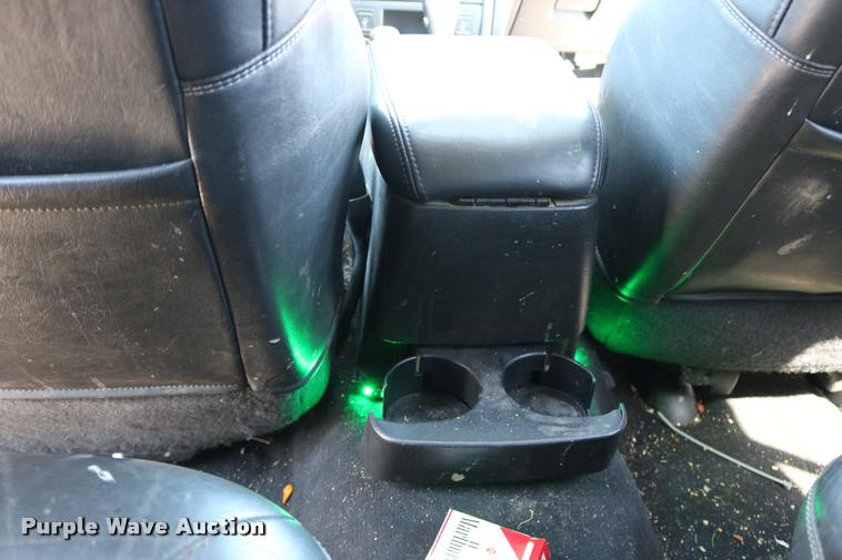 image for item DD0202 2004 Jeep Grand Cherokee SUV