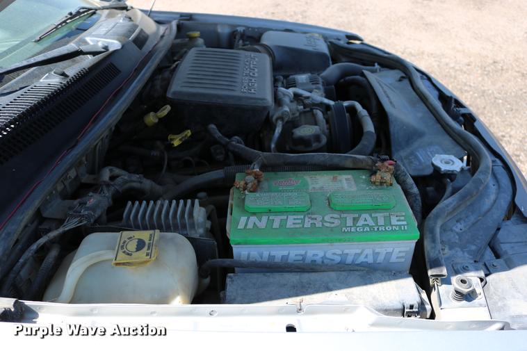 image for item DD0202 2004 Jeep Grand Cherokee SUV