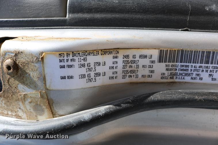 image for item DD0202 2004 Jeep Grand Cherokee SUV