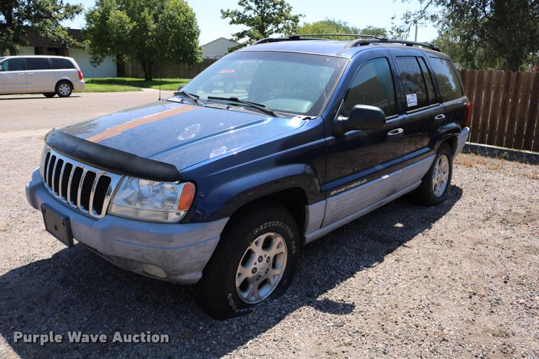 image for item DD0203 2000 Jeep Grand Cherokee SUV