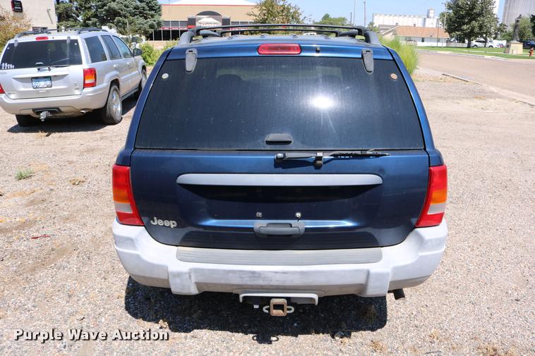 image for item DD0203 2000 Jeep Grand Cherokee SUV