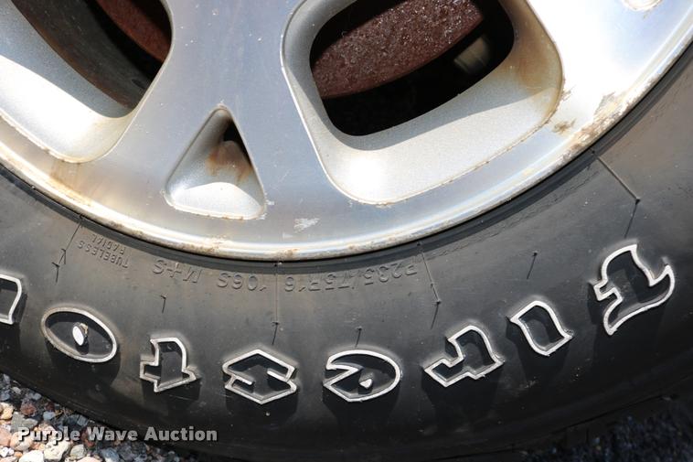 image for item DD0203 2000 Jeep Grand Cherokee SUV