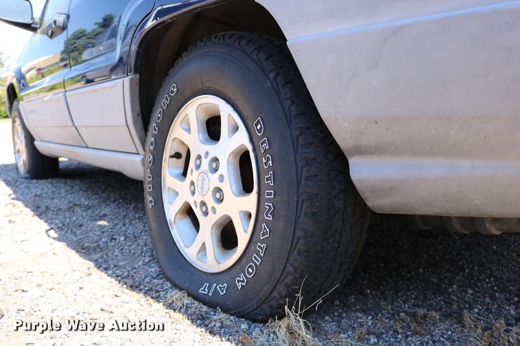 image for item DD0203 2000 Jeep Grand Cherokee SUV