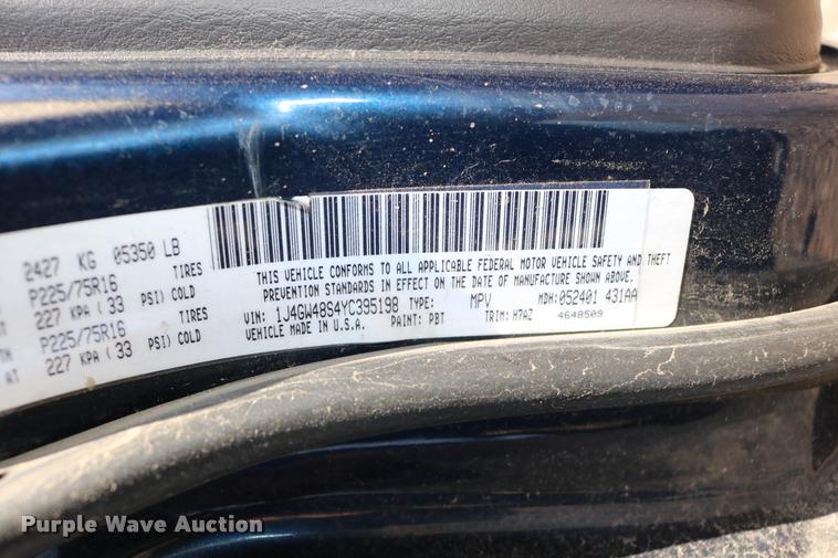 image for item DD0203 2000 Jeep Grand Cherokee SUV