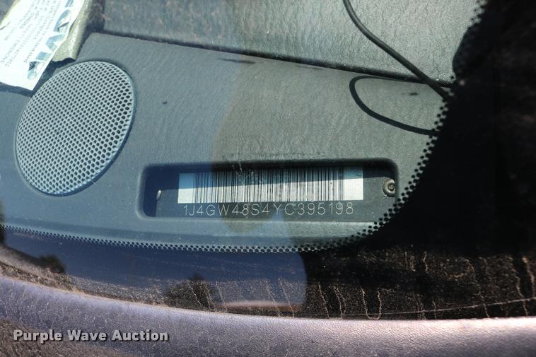 image for item DD0203 2000 Jeep Grand Cherokee SUV