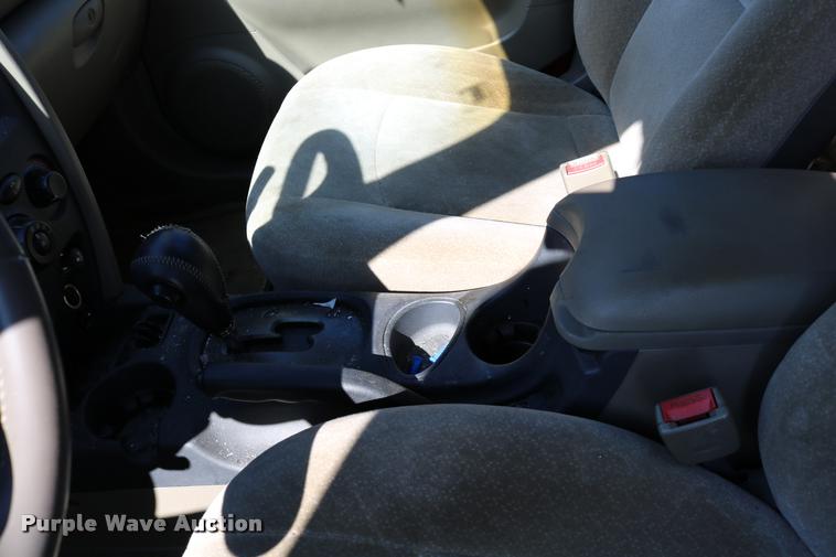 image for item DD0205 2002 Hyundai Santa Fe SUV