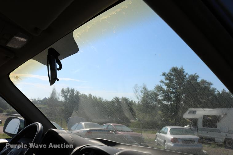 image for item DD0205 2002 Hyundai Santa Fe SUV