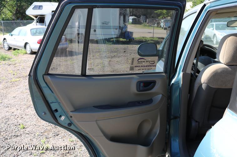 image for item DD0205 2002 Hyundai Santa Fe SUV