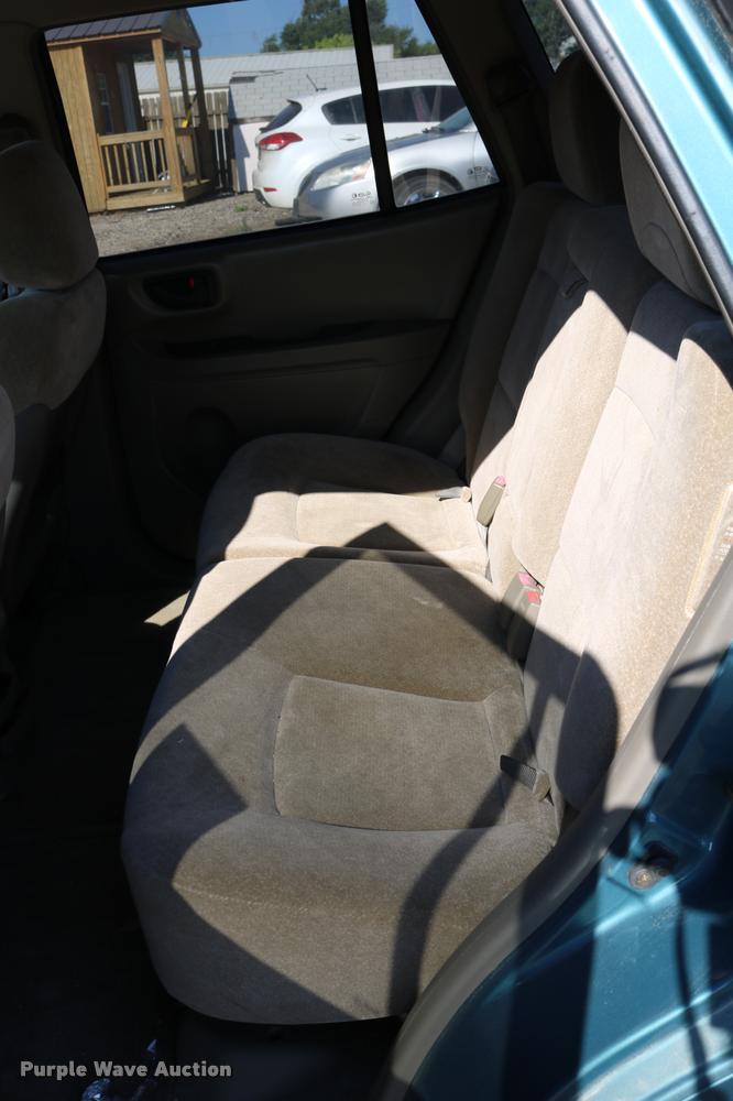 image for item DD0205 2002 Hyundai Santa Fe SUV