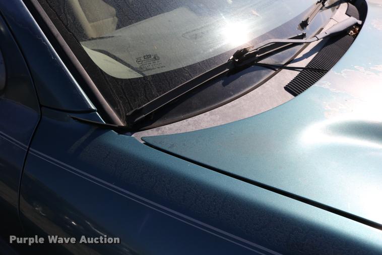 image for item DD0205 2002 Hyundai Santa Fe SUV