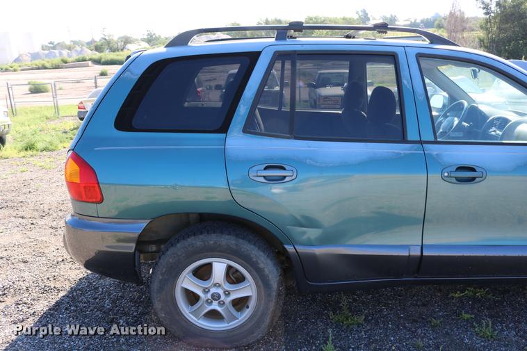 image for item DD0205 2002 Hyundai Santa Fe SUV