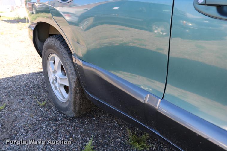 image for item DD0205 2002 Hyundai Santa Fe SUV