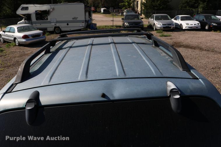 image for item DD0205 2002 Hyundai Santa Fe SUV