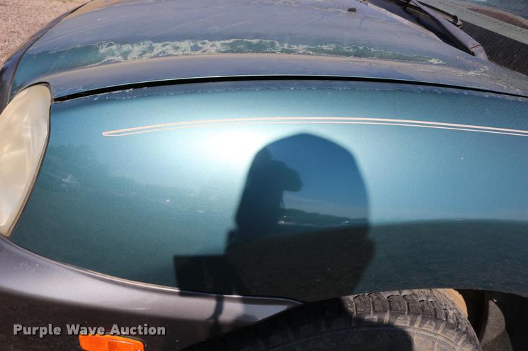 image for item DD0205 2002 Hyundai Santa Fe SUV