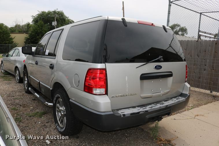 image for item DD0206 2004 Ford Expedition SUV