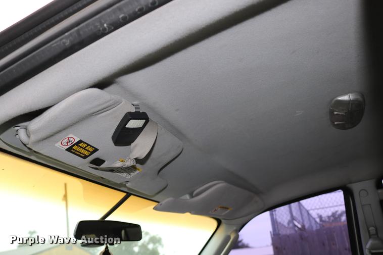 image for item DD0206 2004 Ford Expedition SUV