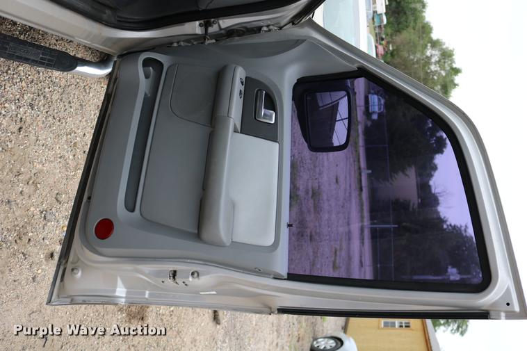 image for item DD0206 2004 Ford Expedition SUV