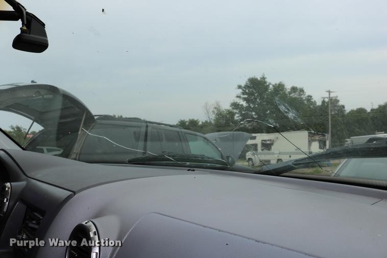 image for item DD0206 2004 Ford Expedition SUV