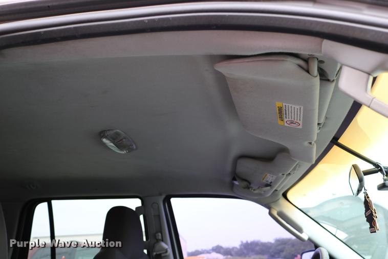 image for item DD0206 2004 Ford Expedition SUV