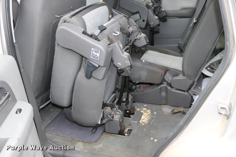 image for item DD0206 2004 Ford Expedition SUV