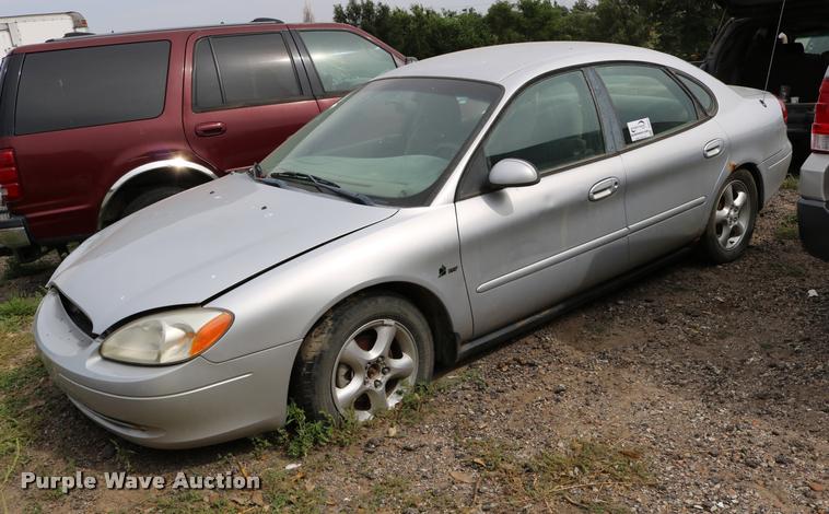 image for item DD0207 2000 Ford Taurus