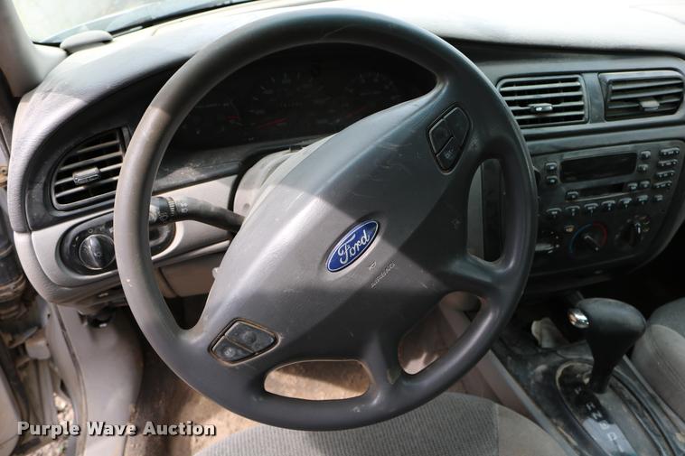 image for item DD0207 2000 Ford Taurus