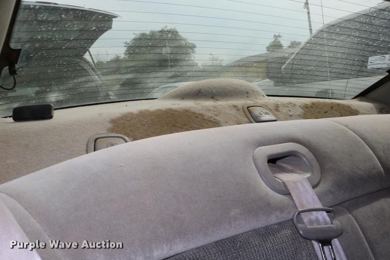 image for item DD0207 2000 Ford Taurus