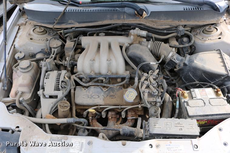 image for item DD0207 2000 Ford Taurus