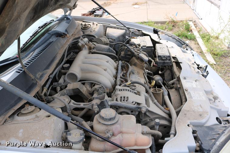 image for item DD0207 2000 Ford Taurus