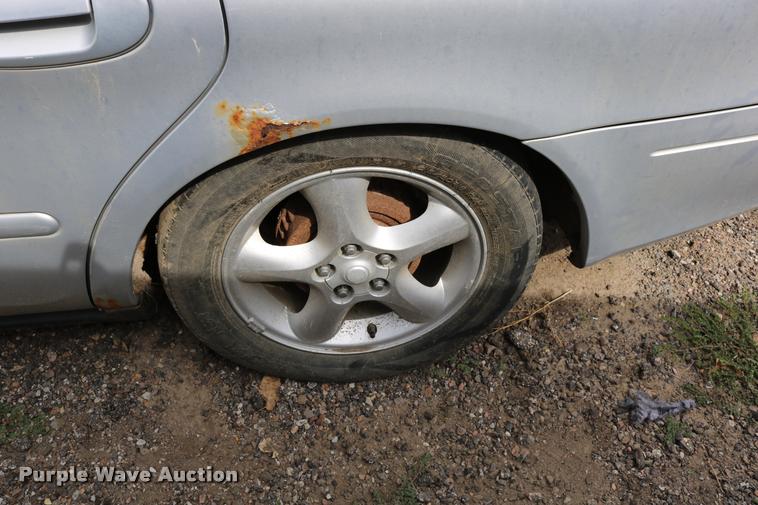 image for item DD0207 2000 Ford Taurus