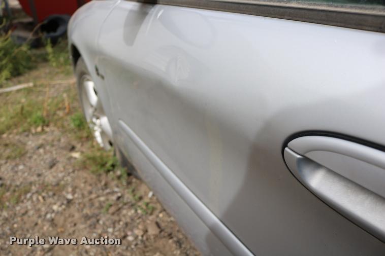 image for item DD0207 2000 Ford Taurus