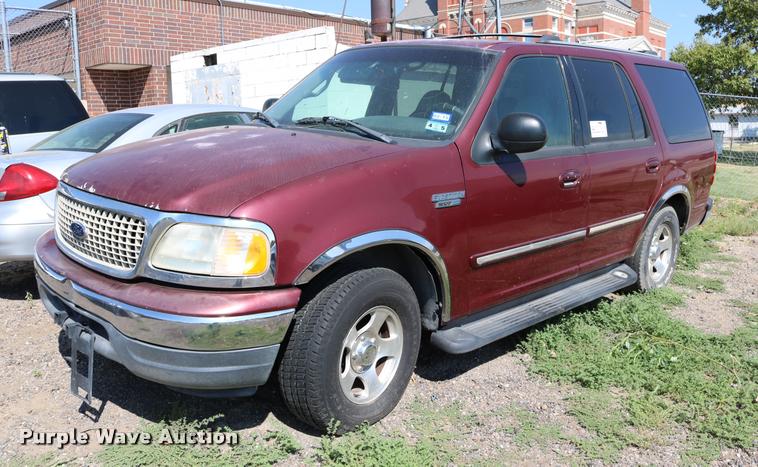 image for item DD0208 2001 Ford Expedition SUV