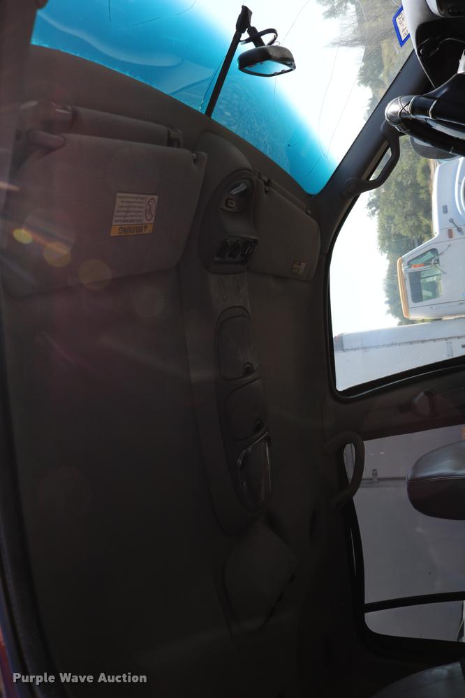 image for item DD0208 2001 Ford Expedition SUV