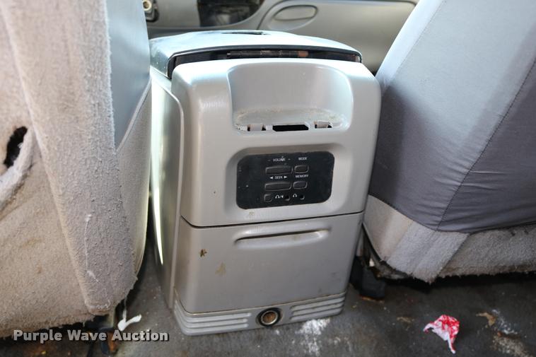 image for item DD0208 2001 Ford Expedition SUV