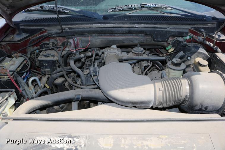 image for item DD0208 2001 Ford Expedition SUV