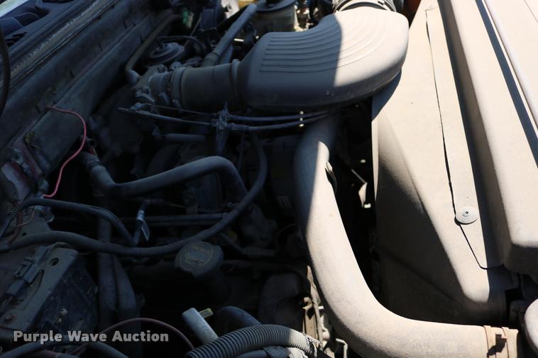 image for item DD0208 2001 Ford Expedition SUV