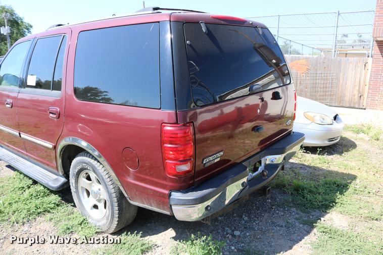 image for item DD0208 2001 Ford Expedition SUV