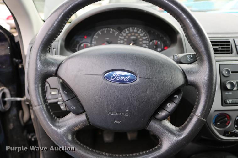image for item DD0209 2005 Ford Focus
