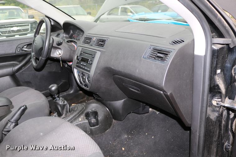 image for item DD0209 2005 Ford Focus