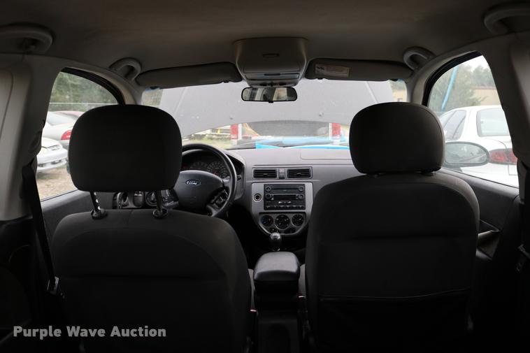 image for item DD0209 2005 Ford Focus