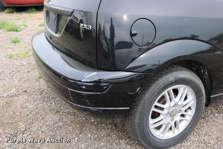 image for item DD0209 2005 Ford Focus