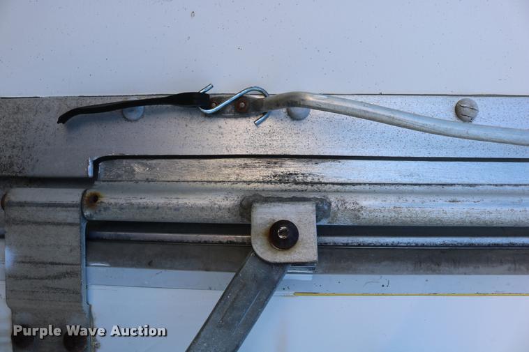 image for item DD0210 1992 International 4900 box truck