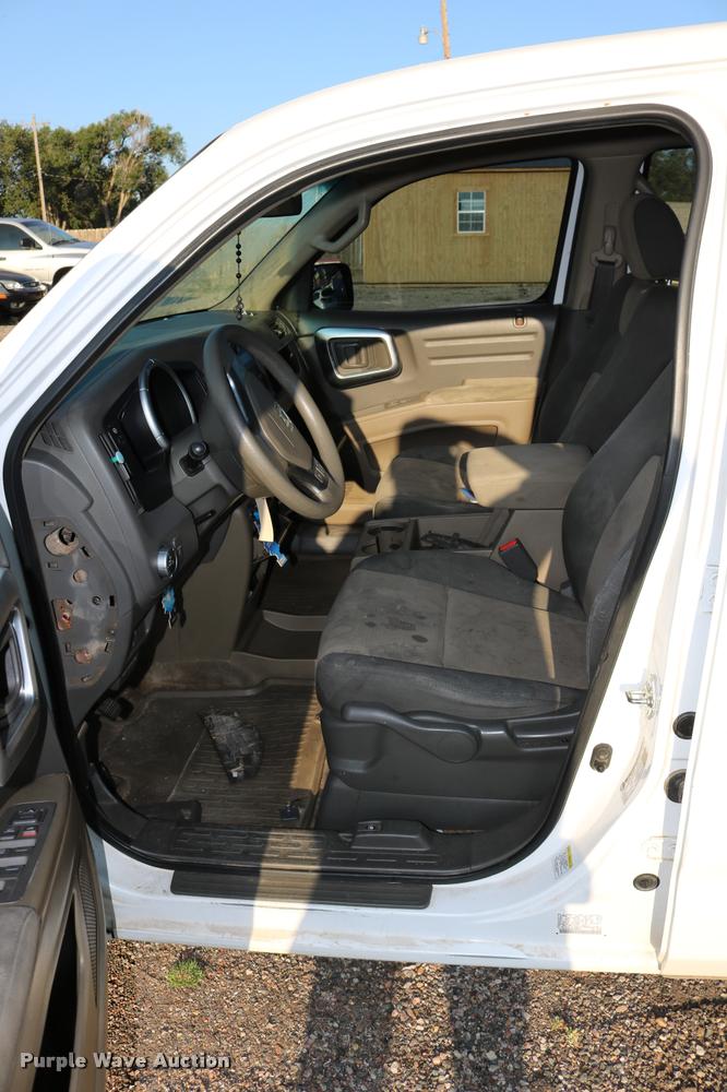 image for item DD0211 2006 Honda Ridgeline pickup truck