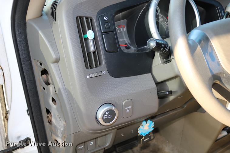 image for item DD0211 2006 Honda Ridgeline pickup truck