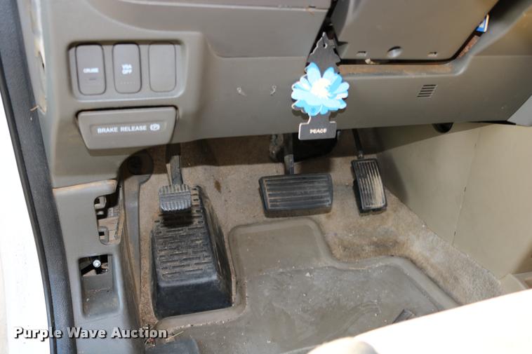 image for item DD0211 2006 Honda Ridgeline pickup truck