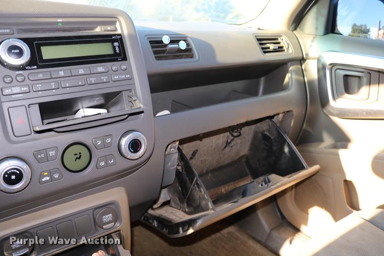 image for item DD0211 2006 Honda Ridgeline pickup truck