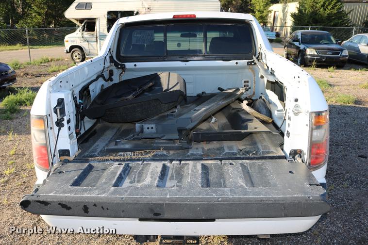 image for item DD0211 2006 Honda Ridgeline pickup truck