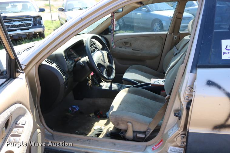 image for item DD0212 2000 Mitsubishi Mirage