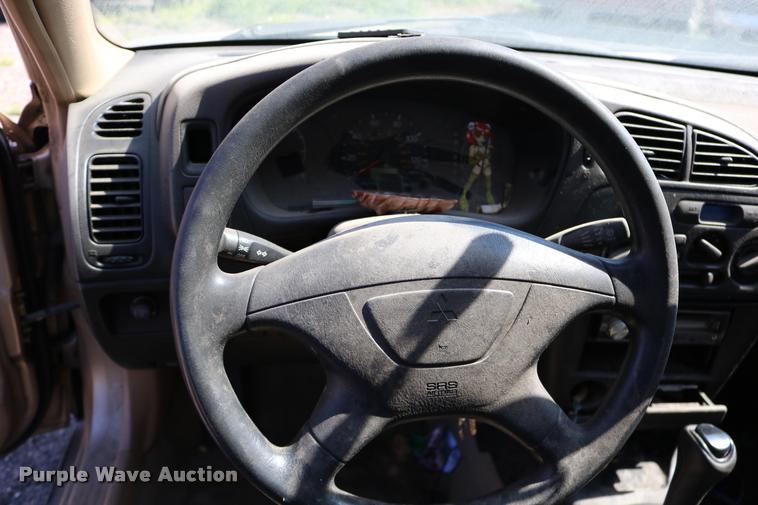 image for item DD0212 2000 Mitsubishi Mirage